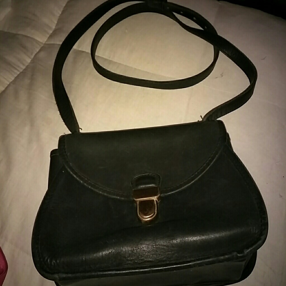 Super Rare EUC VNTG Leather Coach Purse