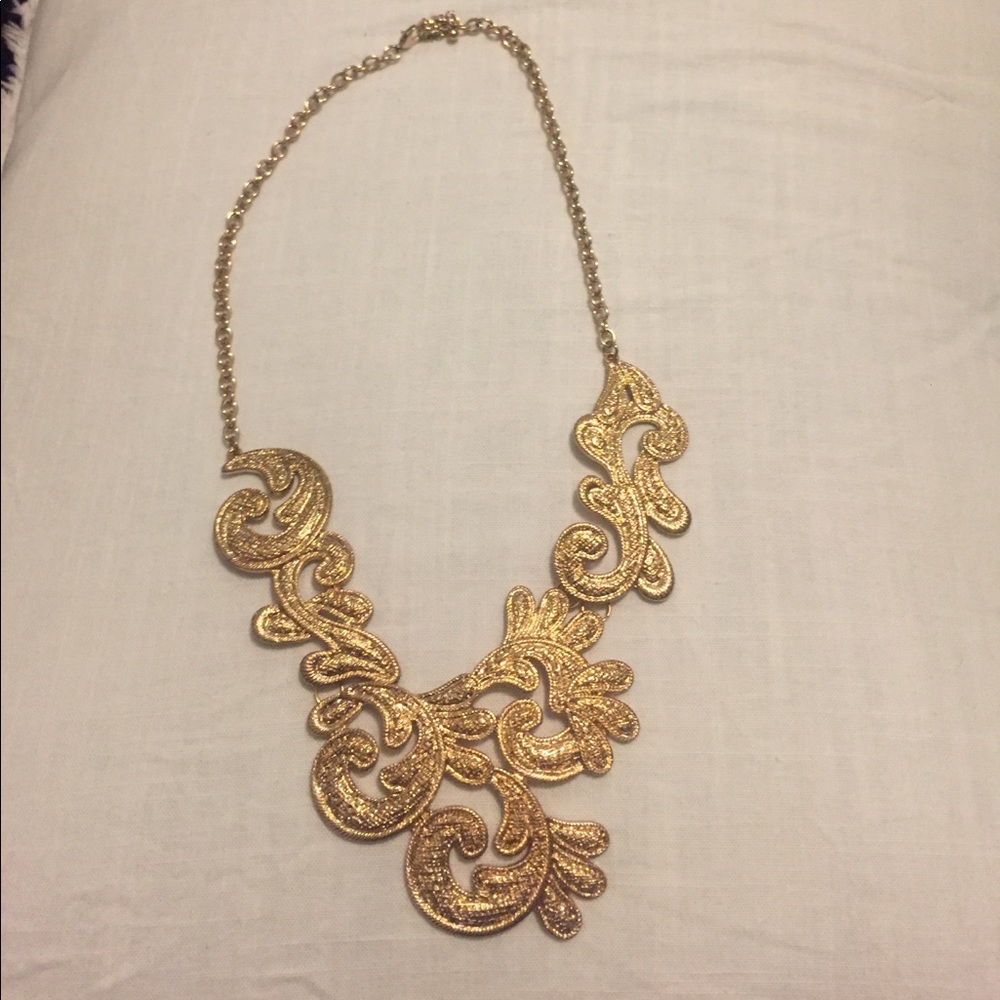 Gold necklace