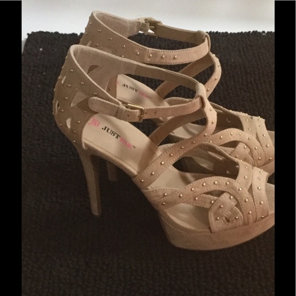 Strappy heels - Picture 2 of 6