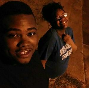 Meet your Posher, Sha'anita