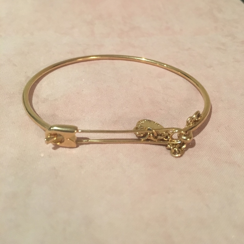 Marc by marc jacobs Saftey pin bangle