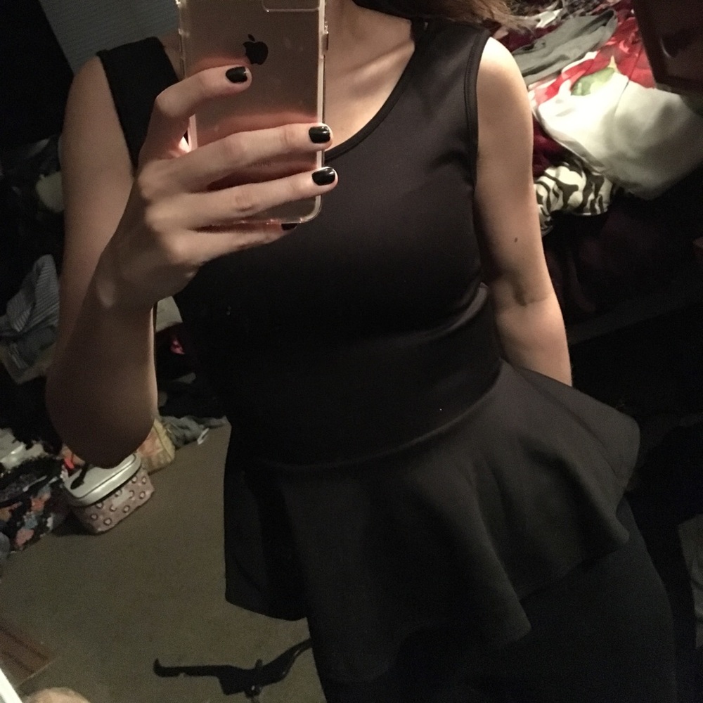 Black peplum top