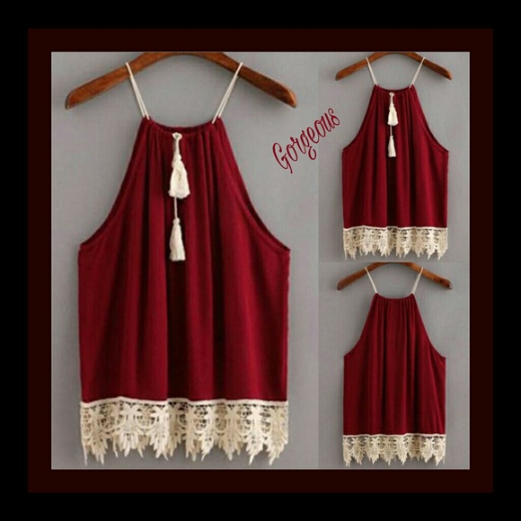 boutique Tops - ⚘HP⚘Gorgeous embroidered cami w/ tassel drawstring