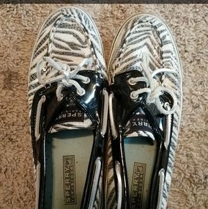 Sperrys