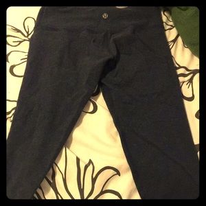 Navy Lululemon leggings