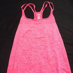 Workout tank top