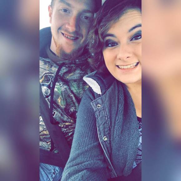 Meet your Posher, Monica - Picture 1 of 1