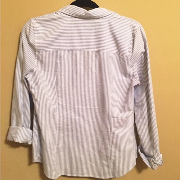 Seersucker button down collar shirt - Picture 2 of 2