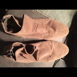 Steve Madden boots adorable