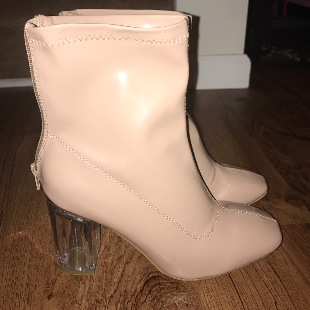 Ankle zip up heels