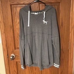 VS Pink long sleeve hooded top