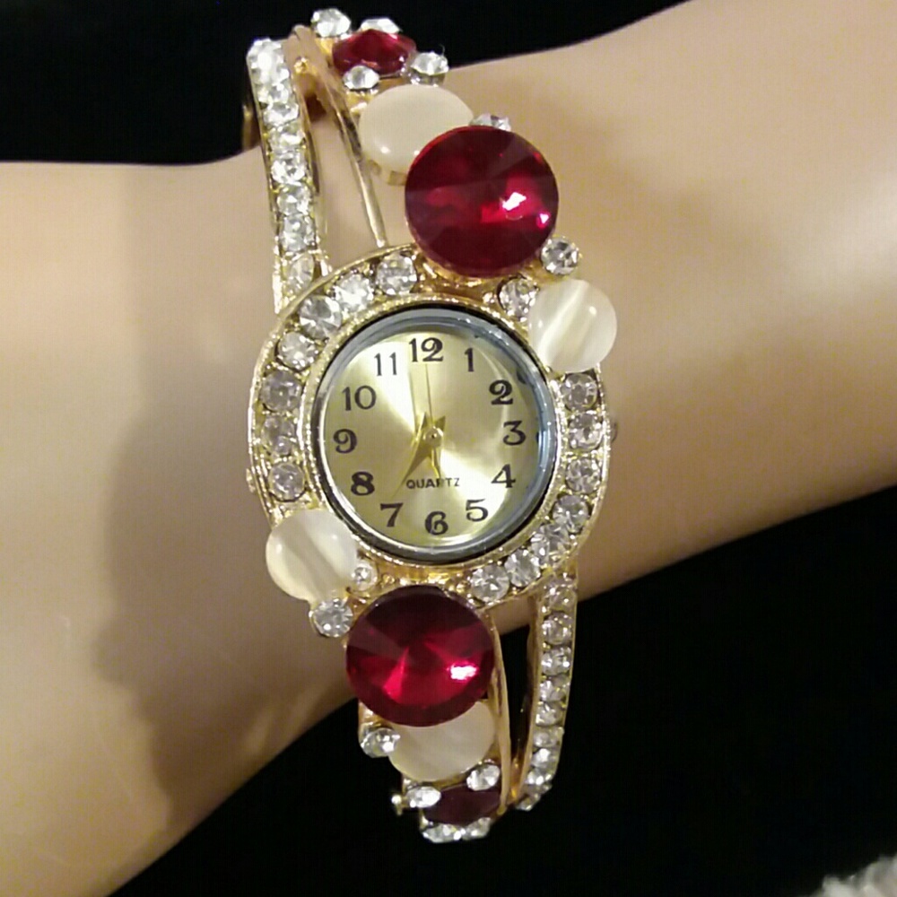 Rhinestone Bangle watch - Picture 2 of 5
