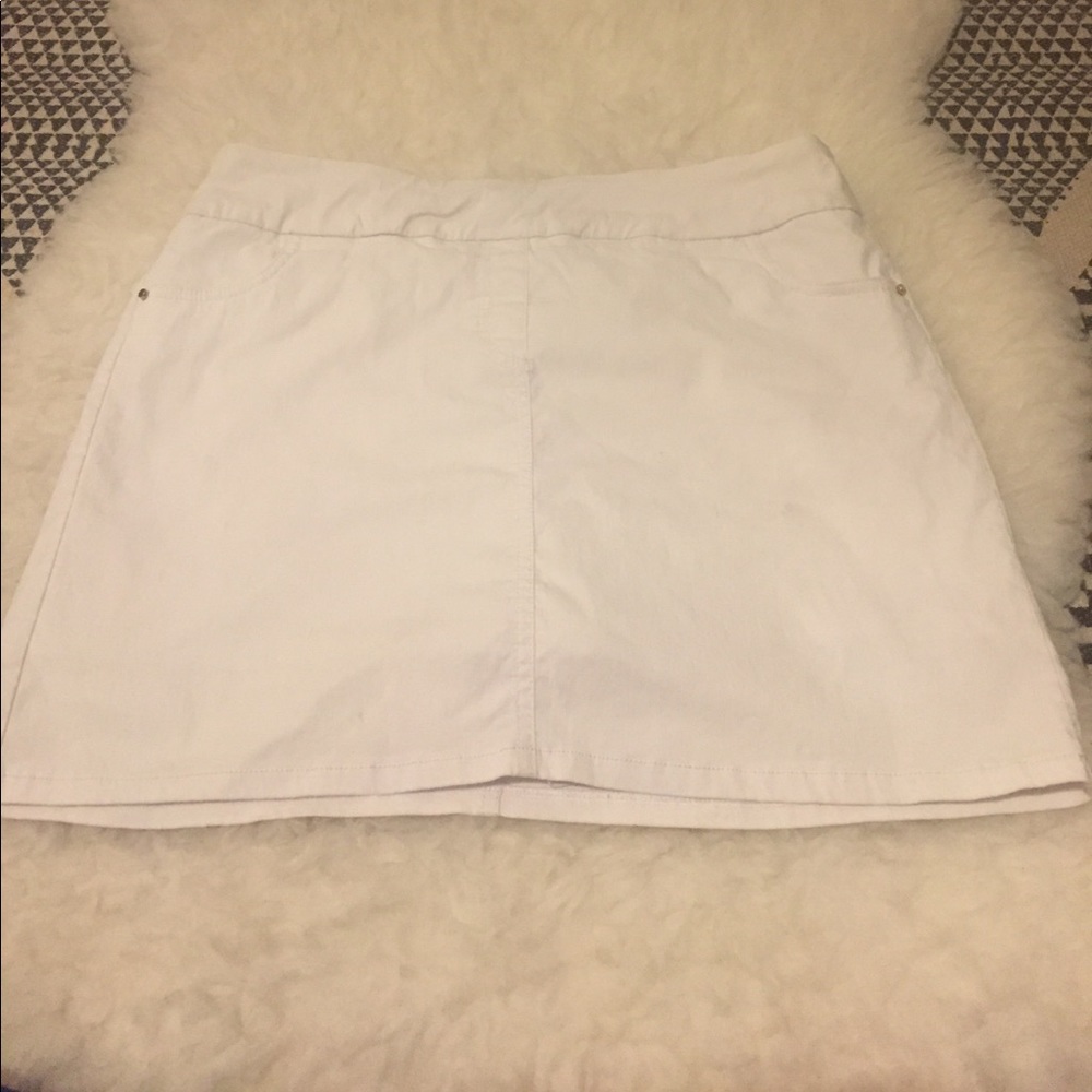White summer skort