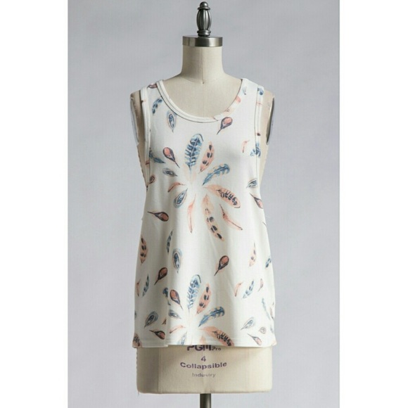 ⚡️One Left⚡️ Distressed Back Feather Tank - Picture 2 of 3