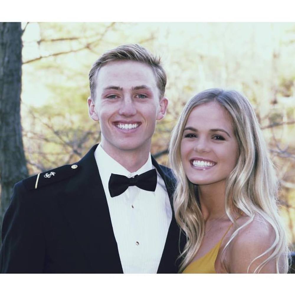 Meet your Posher, Shea