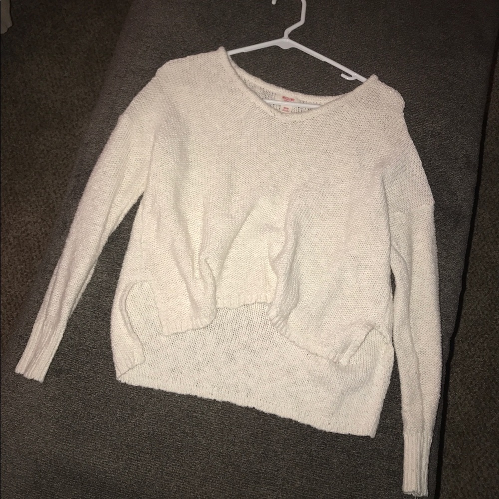 Crop top sweater