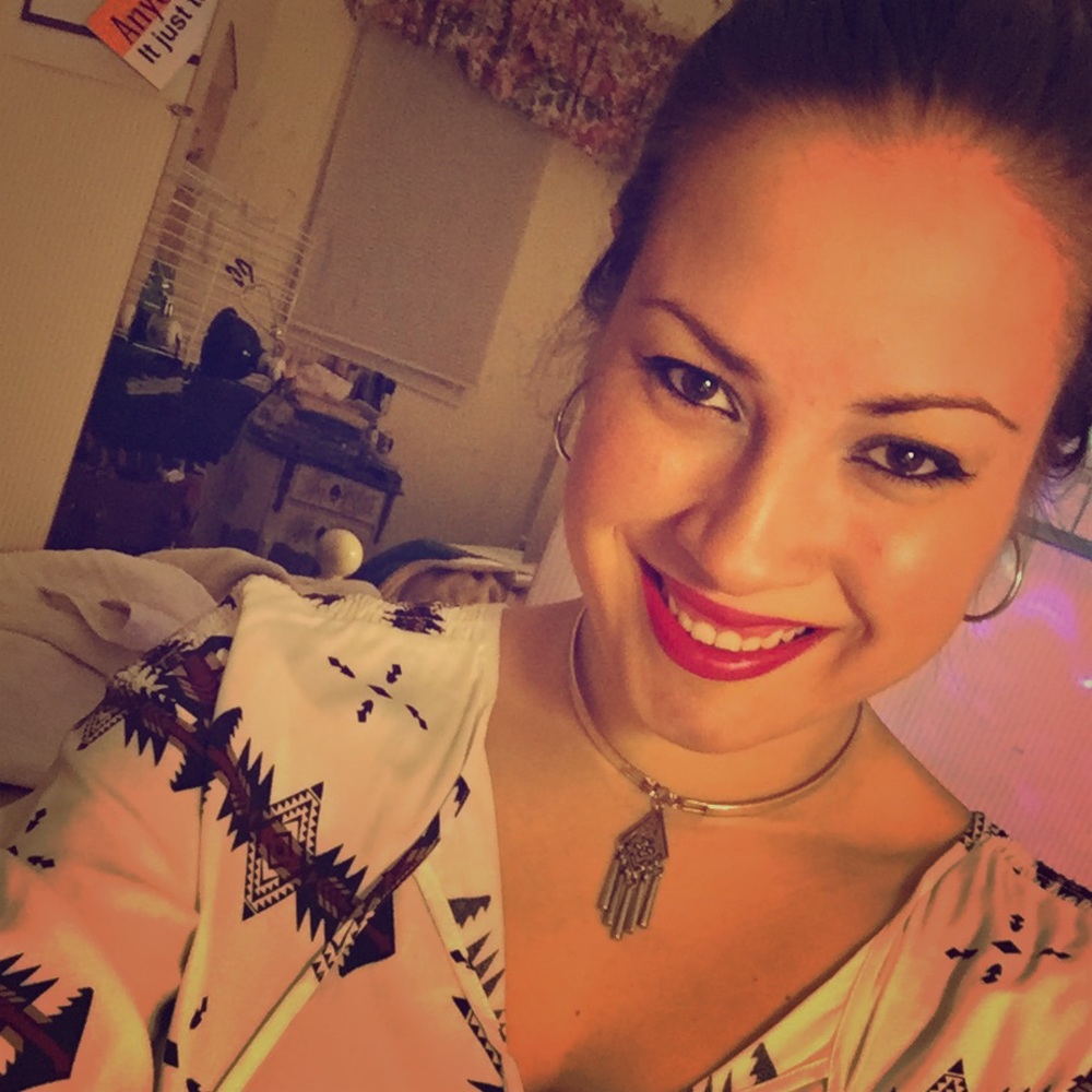 Meet Your Posher; Carleigh!