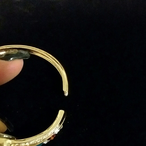 Rhinestone Bangle watch - Picture 5 of 5