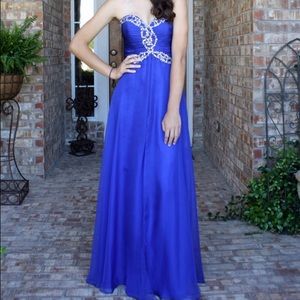Prom dress