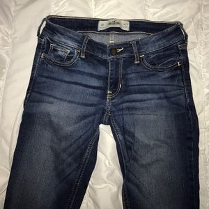 Hollister med/dark wash jeans!