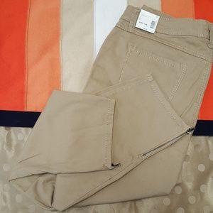 Ankle length soft & stretchy tan pants