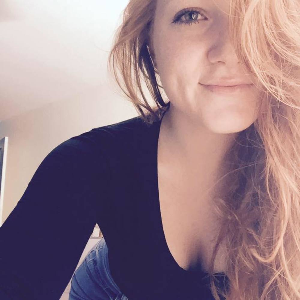 Meet your Posher, Caroline