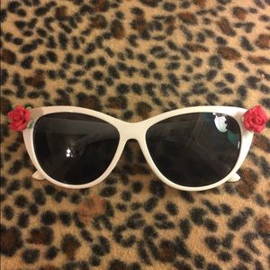 White Cat eye sunglasses White Cat eye sunglasses