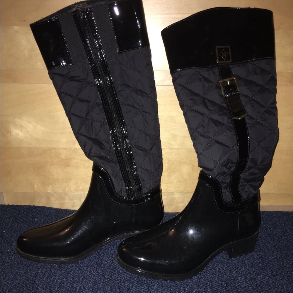 Black rain boots