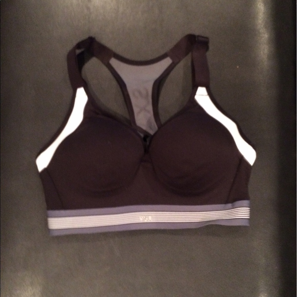 Victoria Secret Incredible Sports Bra