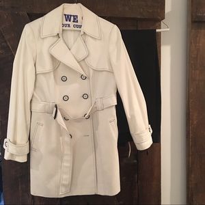 Tahari Two piece suit size 14