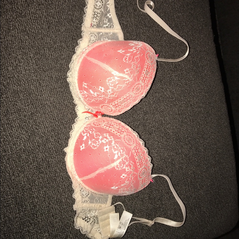 Padded bra