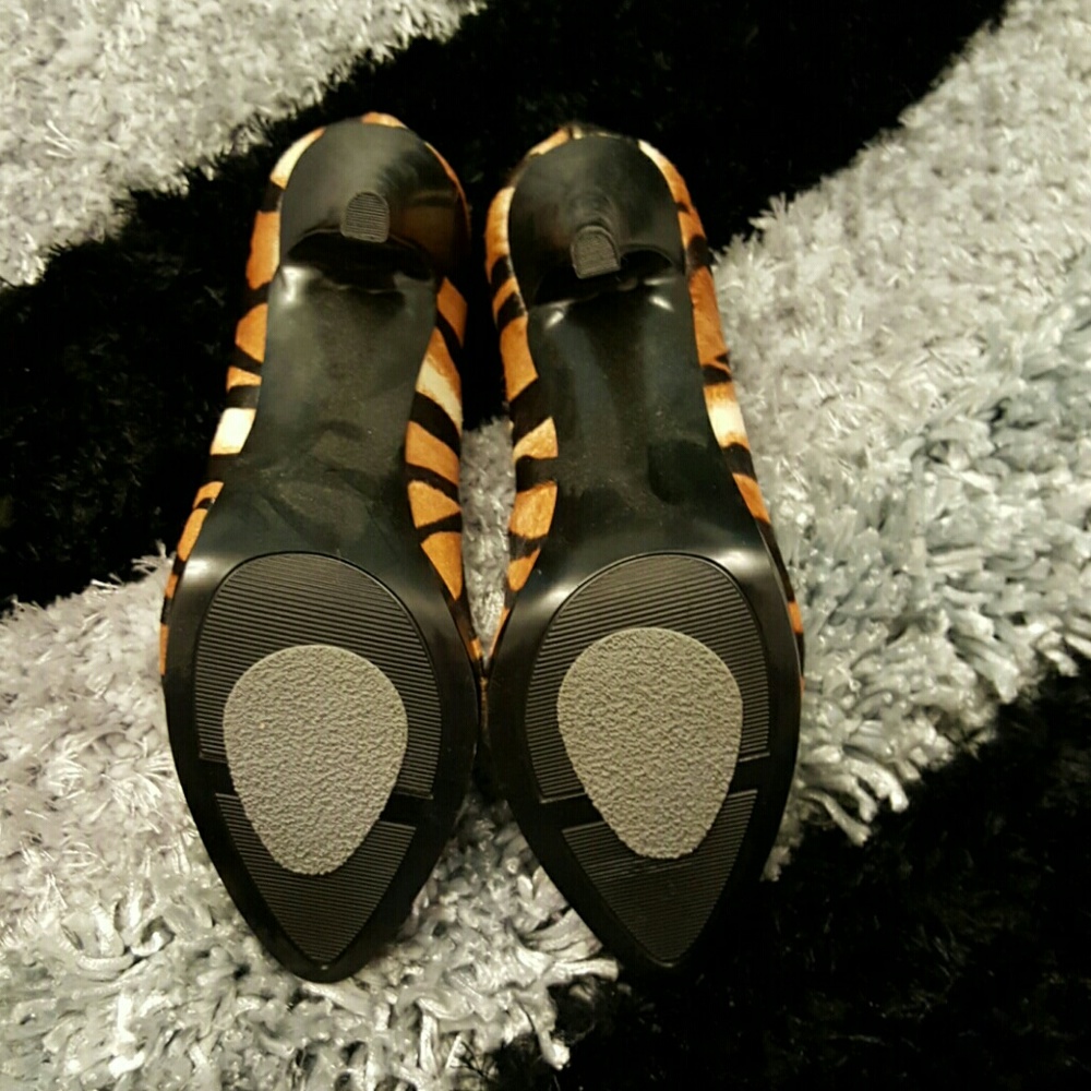 Leopard prints high heels - Picture 3 of 3