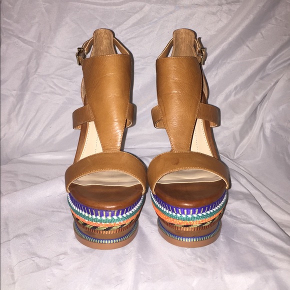 Gianni Bini Heels - Picture 2 of 3