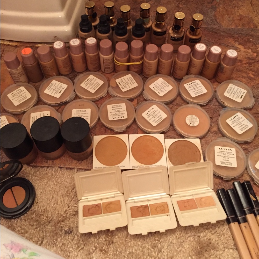 Foundation comment a shade