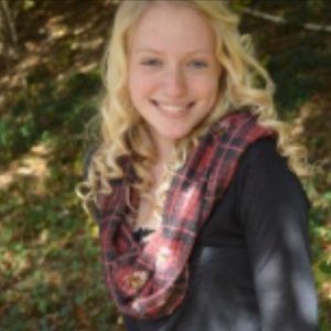 Meet your Posher, Katie