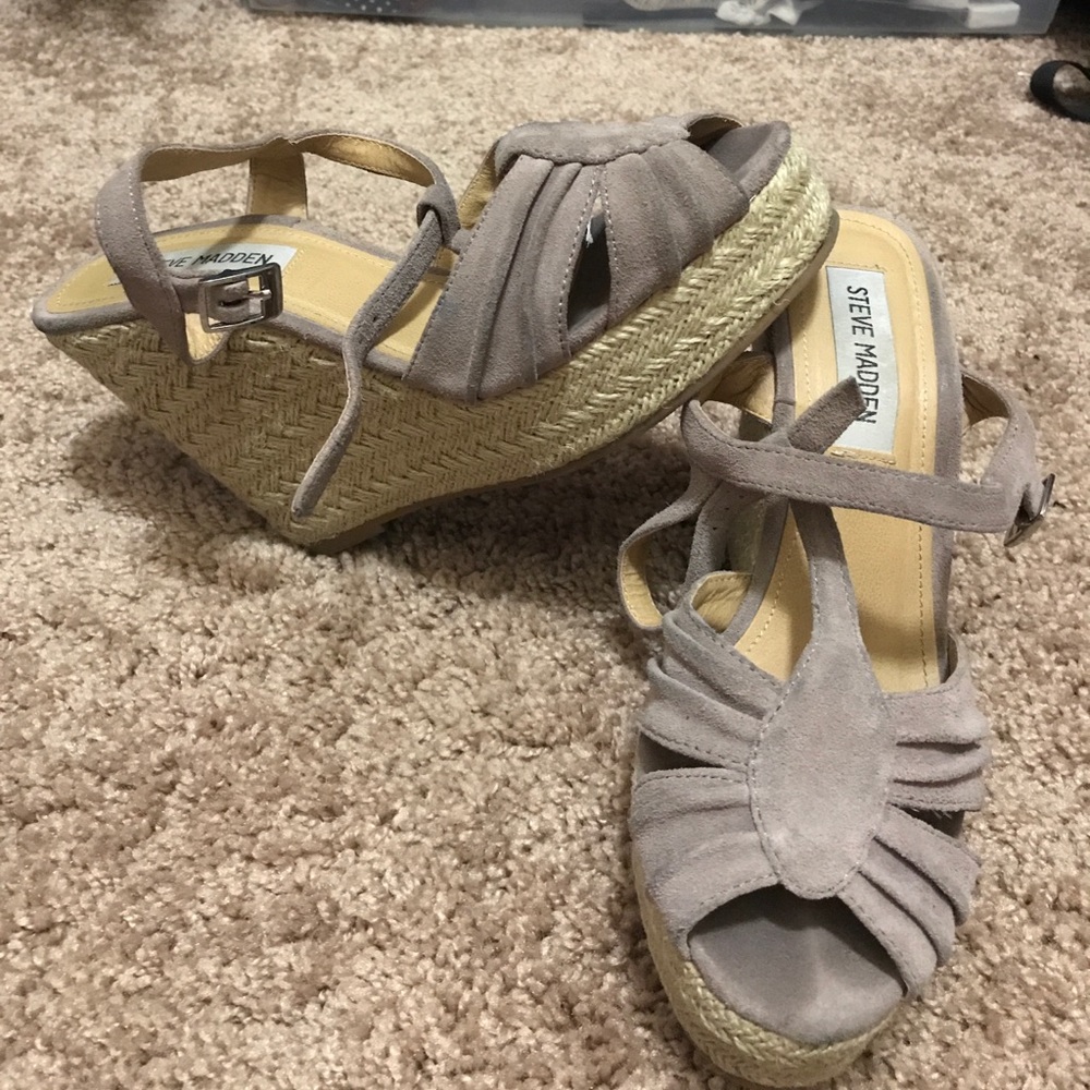 Steve Madden wedges