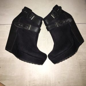 Black wedge booties