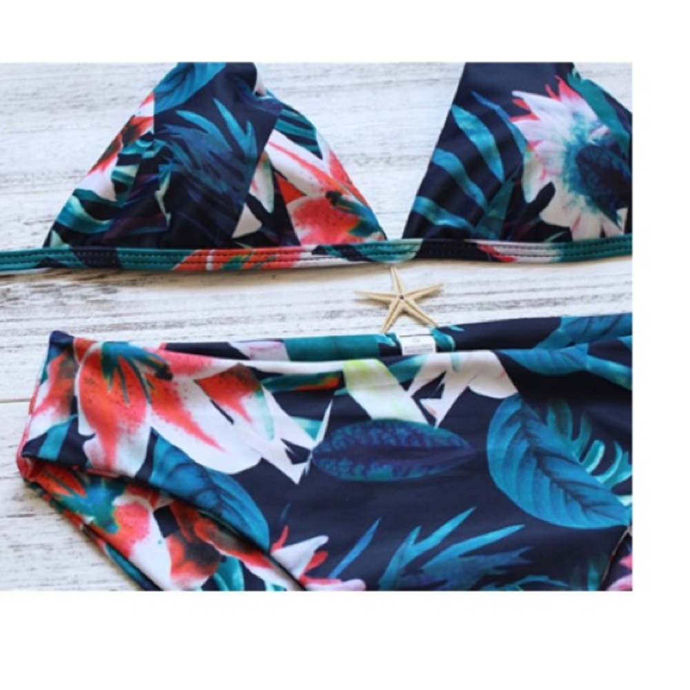 Last One Small‼️Floral Triangle Bikini - Picture 3 of 4
