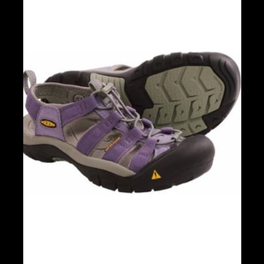 Women's KEEN Newport H2 Sandle, NWT