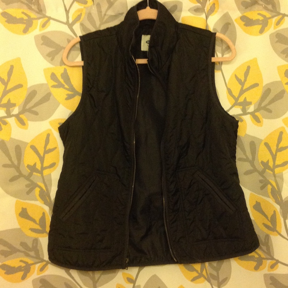Old Navy black vest