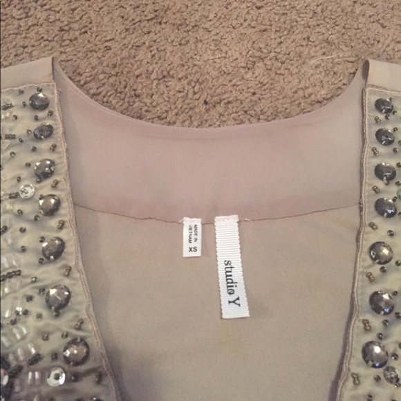 Studio Y boutique lace Blouse size xs - Picture 3 of 3