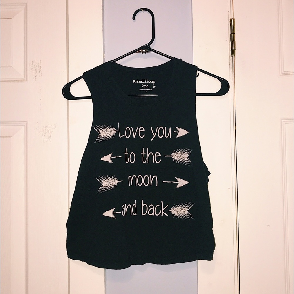 Cropped tee