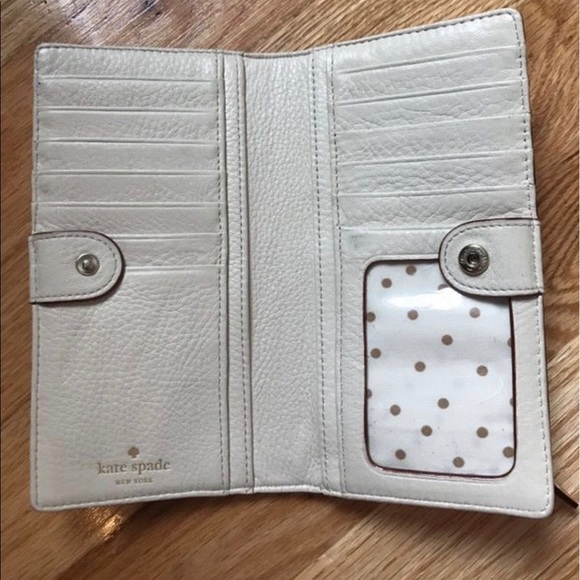 Kate Spade wallet - Picture 2 of 3