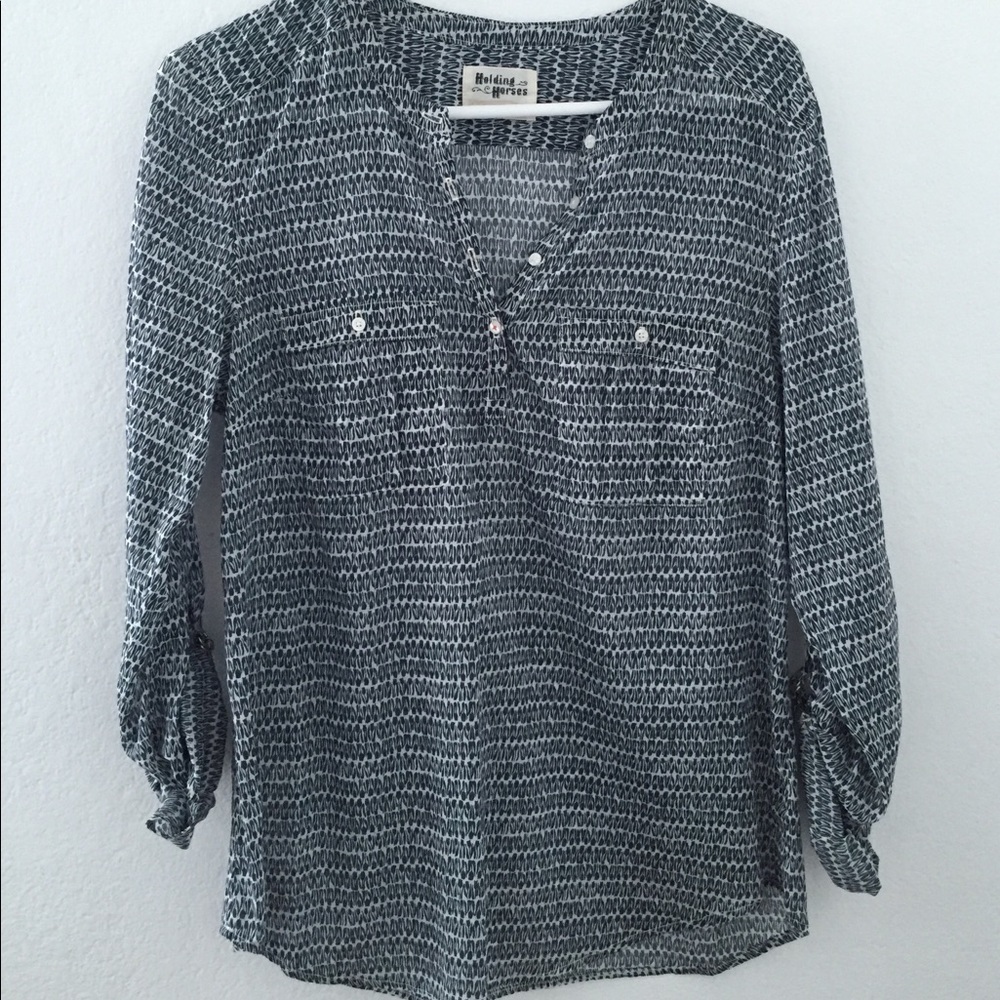 ANTHROPOLOGIE Holding Horses blue & white top