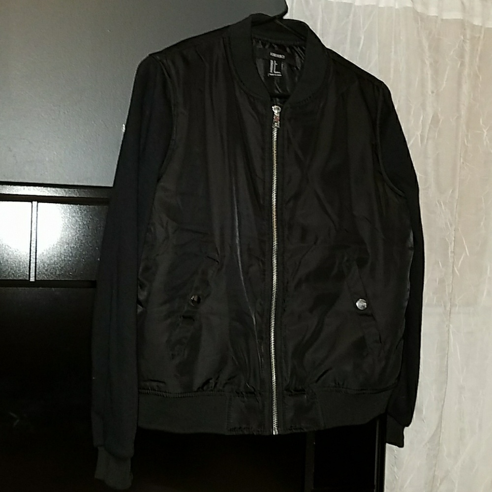 NWOT Black Bomber jacket