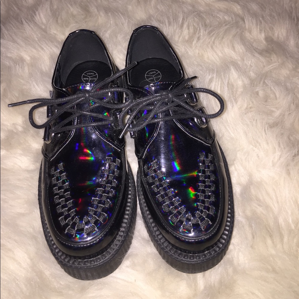 TUK Holographic Platforms