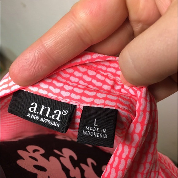 NWT a.n.a Bright pink long sleeve button up. - Picture 3 of 4
