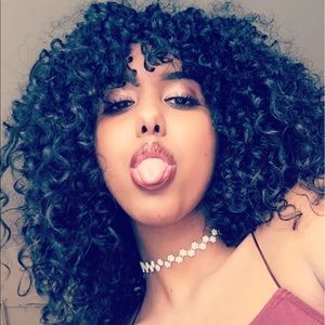 Meet your Posher, Diana