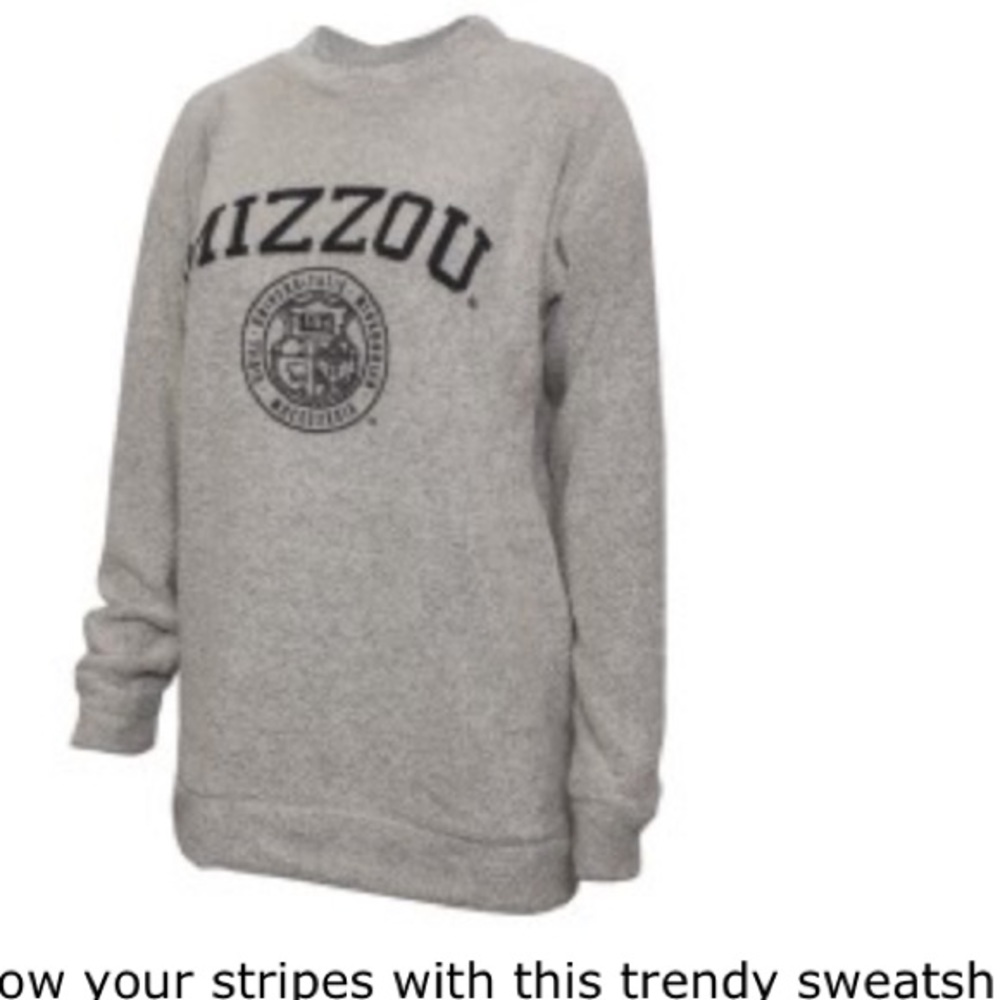 Wooly Threads Off-White Crew Neck Sweatshirt