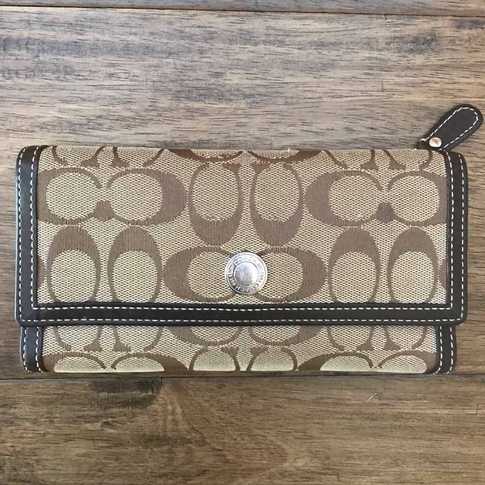 Authentic Coach Wallet